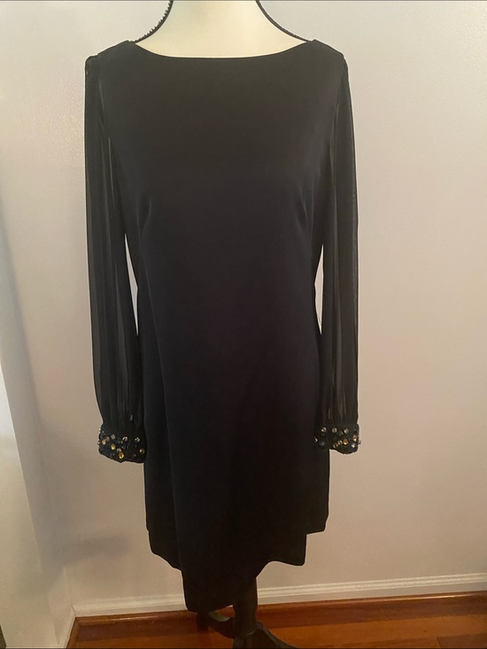 Eliza J Dresses & Skirts - New Eliza J size 6 black cocktail dress.